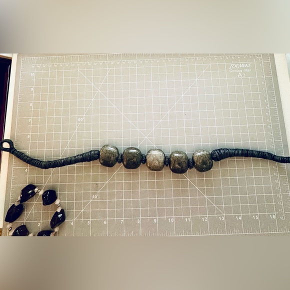 Large Stone Statement Necklace - Picture 12 of 14